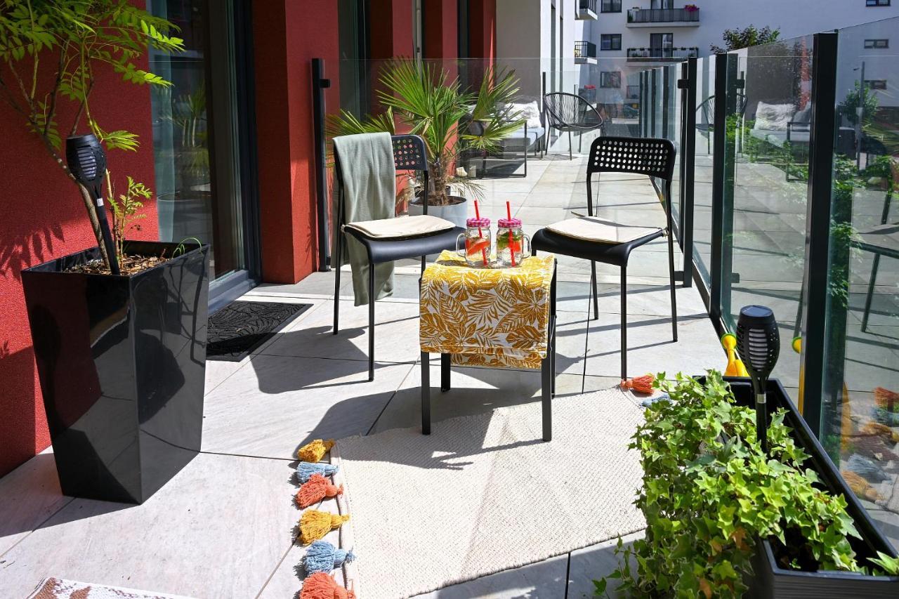 Praktyczny Z Cichym Tarasem Apartmán Katovice